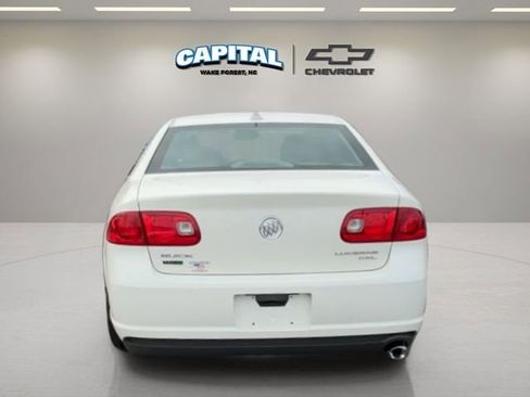 Used 2011 Buick Lucerne CXL image 4