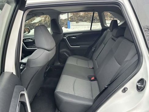 Used 2024 Toyota RAV4 XLE image 13