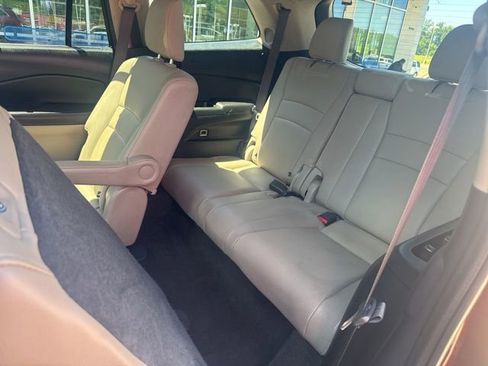 Used 2021 Honda Pilot Touring image 13