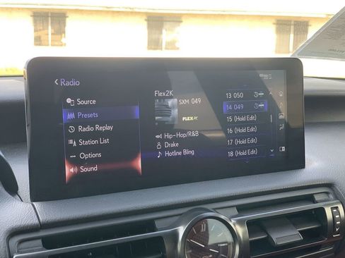 Used 2023 Lexus IS 350 F Sport w/ Navigation Package image 11