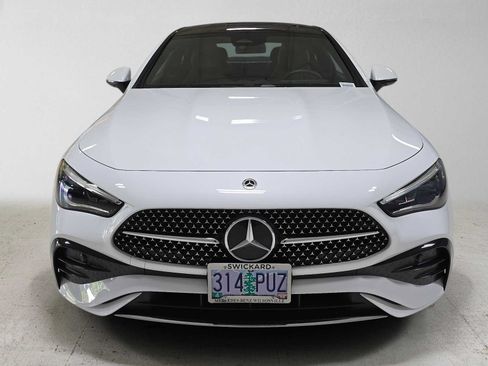 Used 2024 Mercedes-Benz CLE 300 4MATIC Coupe image 8