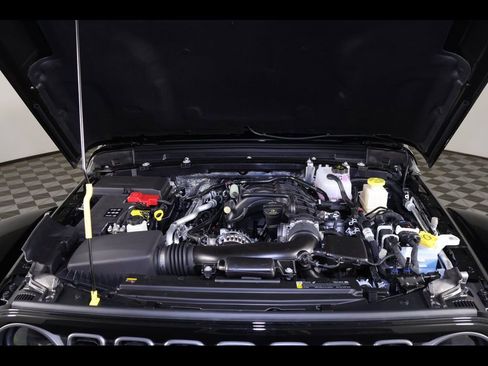 New 2025 Jeep Gladiator Rubicon image 16