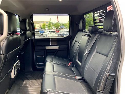 Used 2019 Ford F350 Lariat w/ Lariat Value Package AWD/4WD image 11