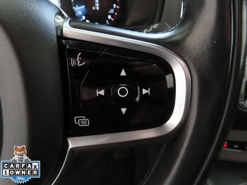 Used 2021 Volvo XC90 T6 Inscription w/ Climate Package image 15