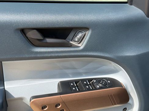 Used 2024 Ford Maverick Lariat FWD image 20