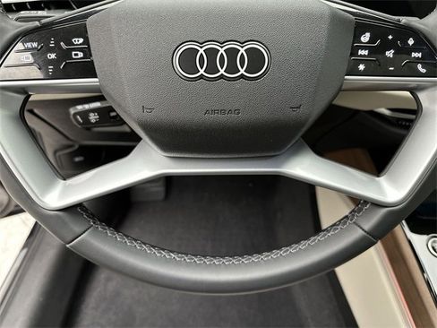 Used 2025 Audi A5 2.0T Prestige image 14