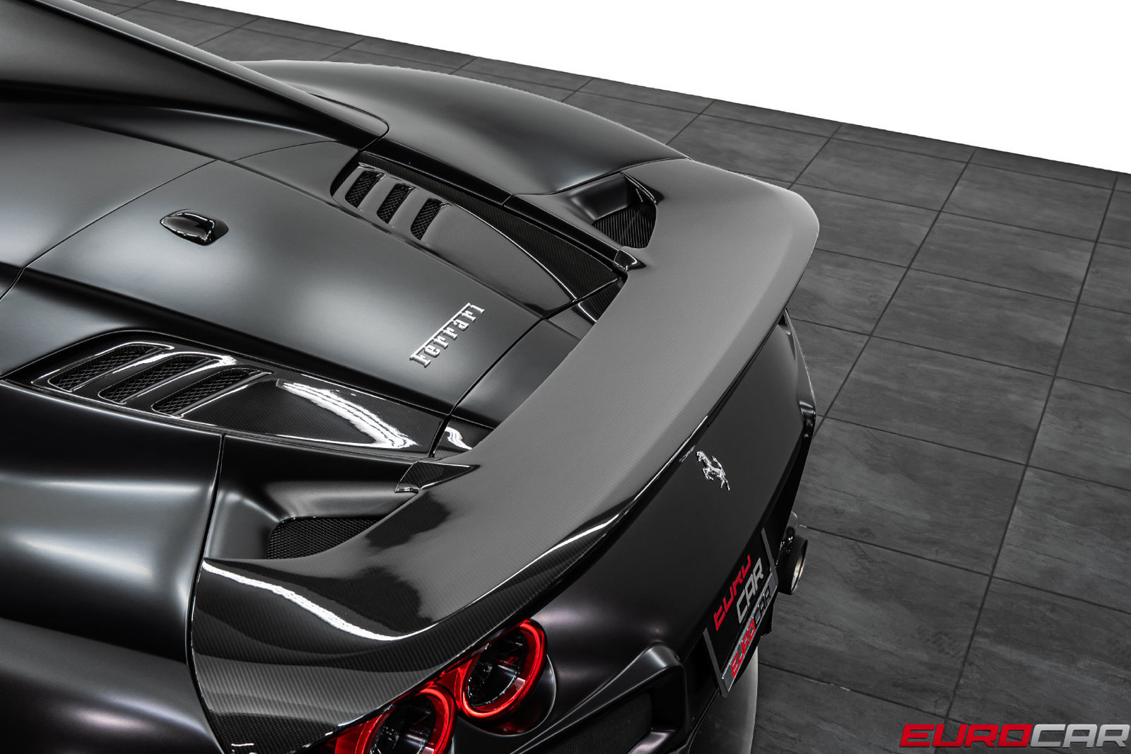 Used 2022 Ferrari F8 Tributo RWD image 27