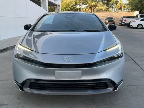 Used 2026 Toyota Prius Limited w/ Limited Premium Package FWD image 2