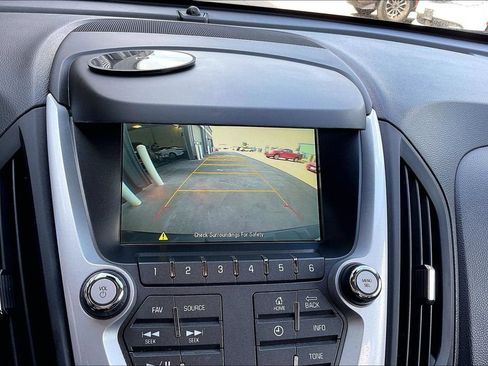 Used 2015 Chevrolet Equinox LT FWD image 21