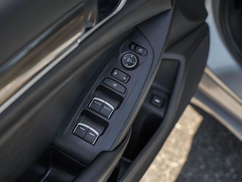 Used 2020 Honda Accord Sport image 10