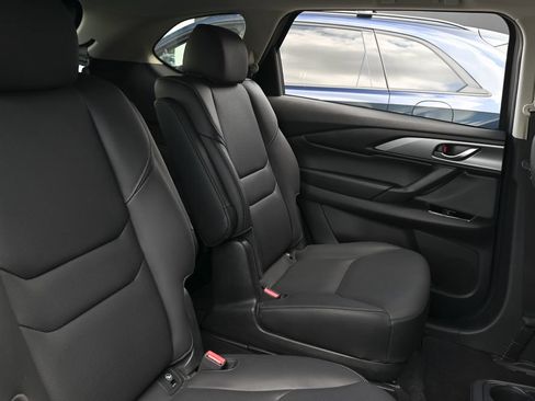 Used 2023 MAZDA CX-9 Touring Plus AWD/4WD image 6