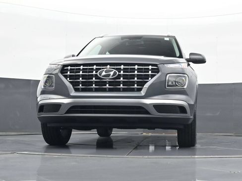 Certified 2024 Hyundai Venue SEL FWD image 23