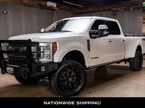 Used 2018 Ford F350 Limited AWD/4WD image 4
