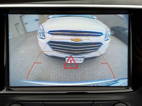 Used 2019 Buick Envision Essence image 4