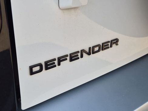 Certified 2023 Land Rover Defender 110 S AWD/4WD image 5