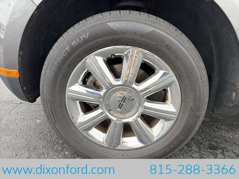Used 2009 Lincoln MKX AWD image 10