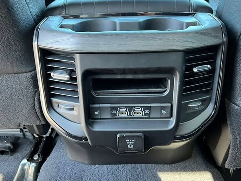 Used 2026 RAM 3500 Limited AWD/4WD image 48