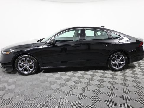 Used 2025 Honda Accord EX-L image 8