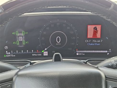 Used 2024 Cadillac Escalade ESV Sport image 16