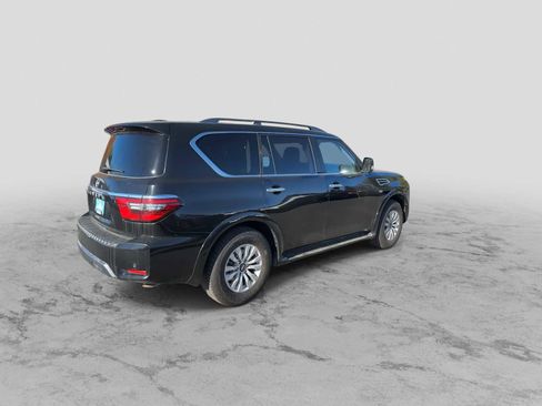 Used 2021 Nissan Armada SV image 8