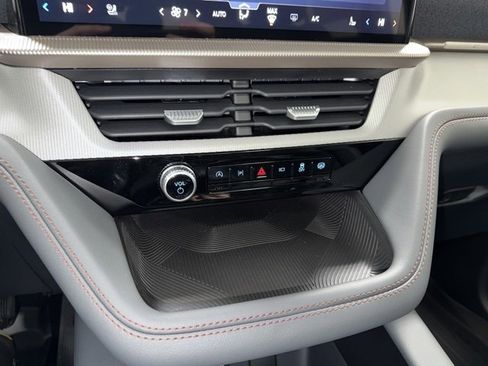 New 2026 Ford Explorer Active w/ Active Comfort Package image 24