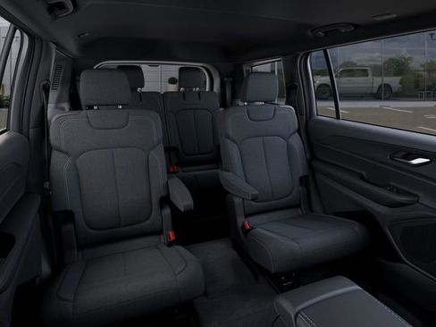 New 2025 Jeep Grand Cherokee L Laredo AWD/4WD image 15