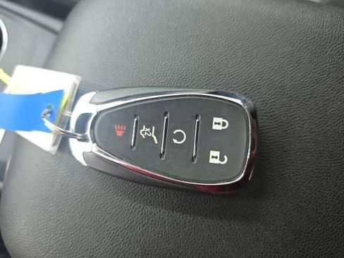 Used 2019 Chevrolet Equinox LT image 13