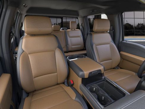 New 2026 Ford F350 Lariat w/ Black Appearance Package image 10