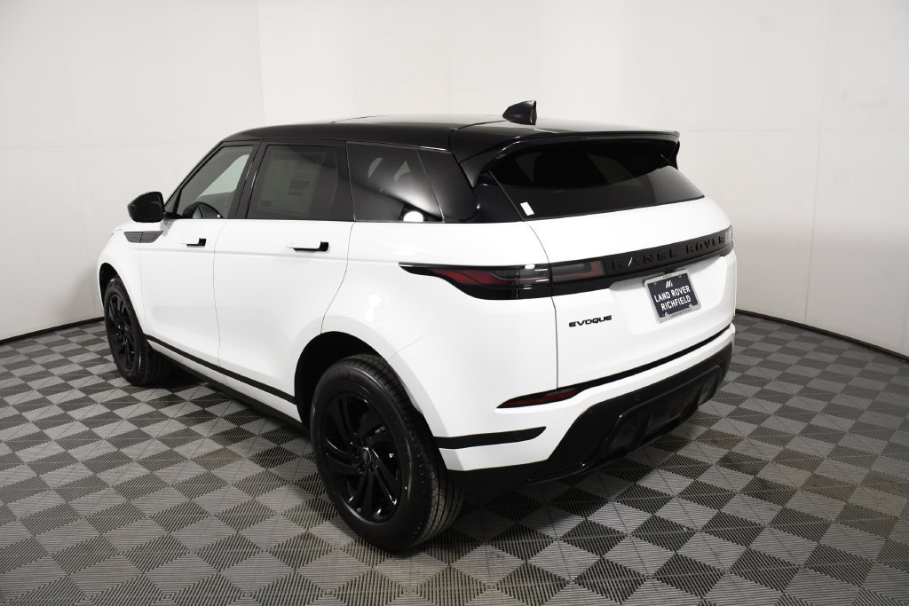 Certified 2026 Land Rover Range Rover Evoque Dynamic SE AWD/4WD image 4