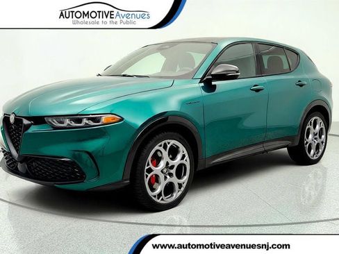 Used 2024 Alfa Romeo Tonale Veloce AWD/4WD image 1