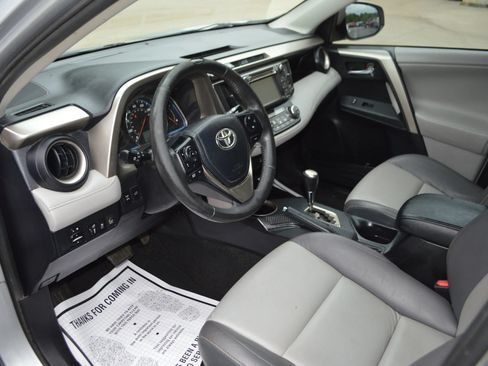 Used 2013 Toyota RAV4 Limited AWD/4WD image 14