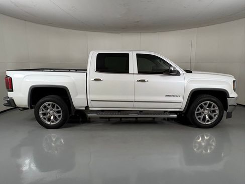 Used 2018 GMC Sierra 1500 SLT w/ SLT Premium Package image 9