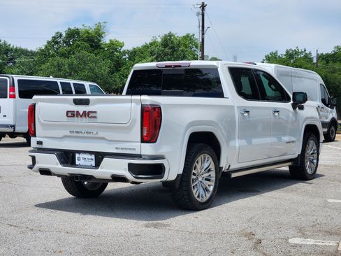 Used 2019 GMC Sierra 1500 Denali w/ Denali Ultimate Package AWD/4WD image 5