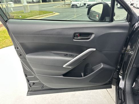 Certified 2024 Toyota Corolla Cross SE image 14