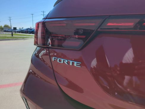 Certified 2024 Kia Forte GT-Line w/ GT-Line Premium Package image 11