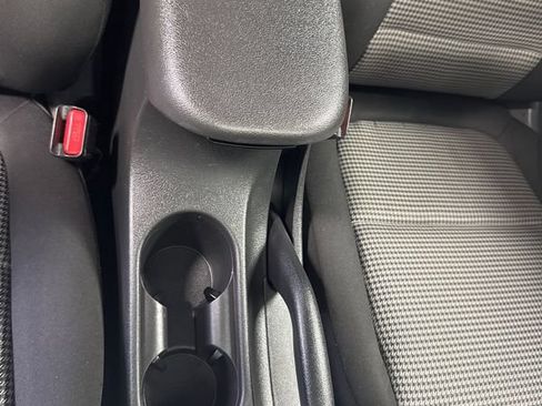 Used 2019 Hyundai Kona SEL AWD/4WD image 16