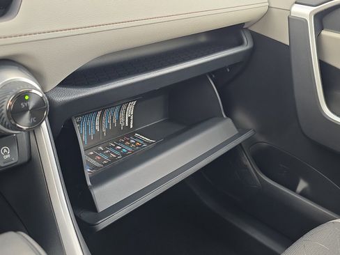 New 2025 Toyota RAV4 XLE image 31