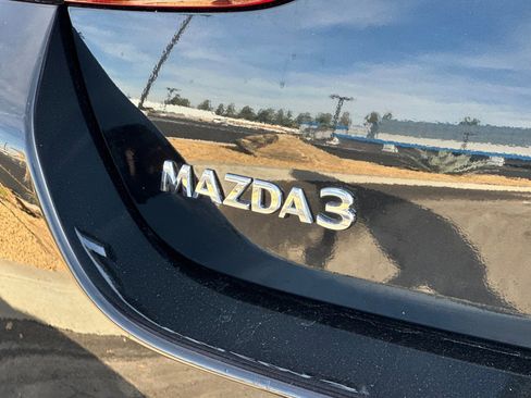 Used 2025 MAZDA MAZDA3 s image 26