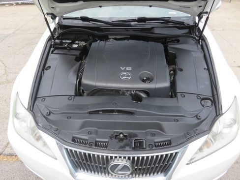 Used 2010 Lexus IS 250 RWD image 37