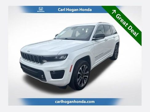 Used 2022 Jeep Grand Cherokee Overland RWD image 1