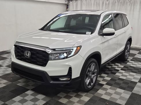 Certified 2023 Honda Passport EX-L image 3