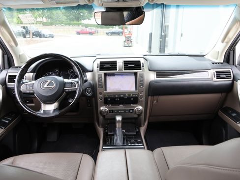 Used 2020 Lexus GX 460 Premium AWD/4WD image 17