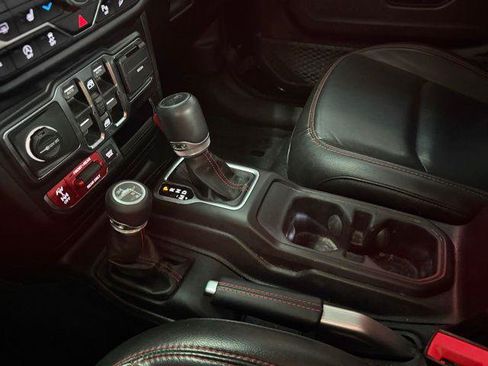Certified 2019 Jeep Wrangler Unlimited Rubicon AWD/4WD image 20