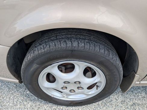 Used 2001 Oldsmobile Silhouette GLS w/ Towing Pkg FWD image 12