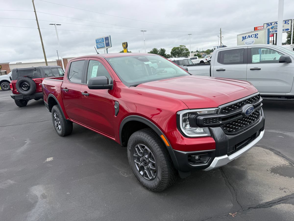 New 2026 Ford Ranger XLT w/ FX4 Off-Road Package AWD/4WD image 3