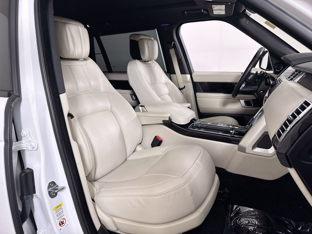 Used 2021 Land Rover Range Rover P525 Westminster Edition LWB AWD/4WD image 23