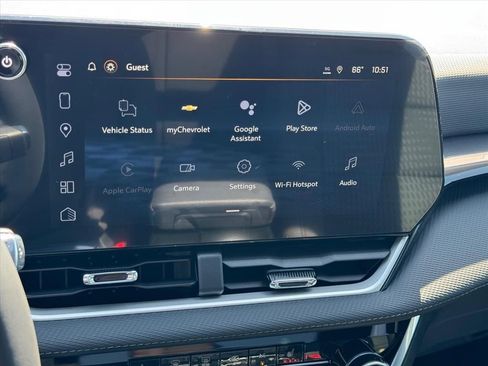 New 2026 Chevrolet Equinox LT FWD image 17