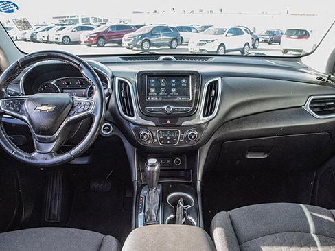 Used 2019 Chevrolet Equinox LT image 5