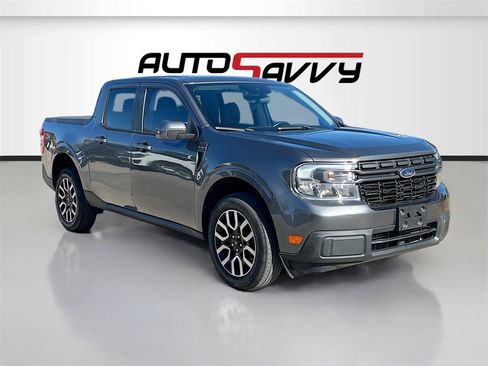 Used 2022 Ford Maverick Lariat image 1