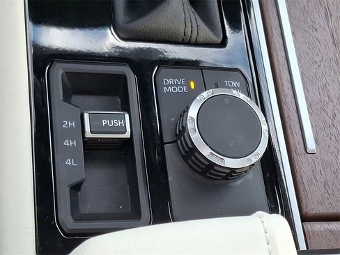 Used 2024 Toyota Tundra Capstone image 27